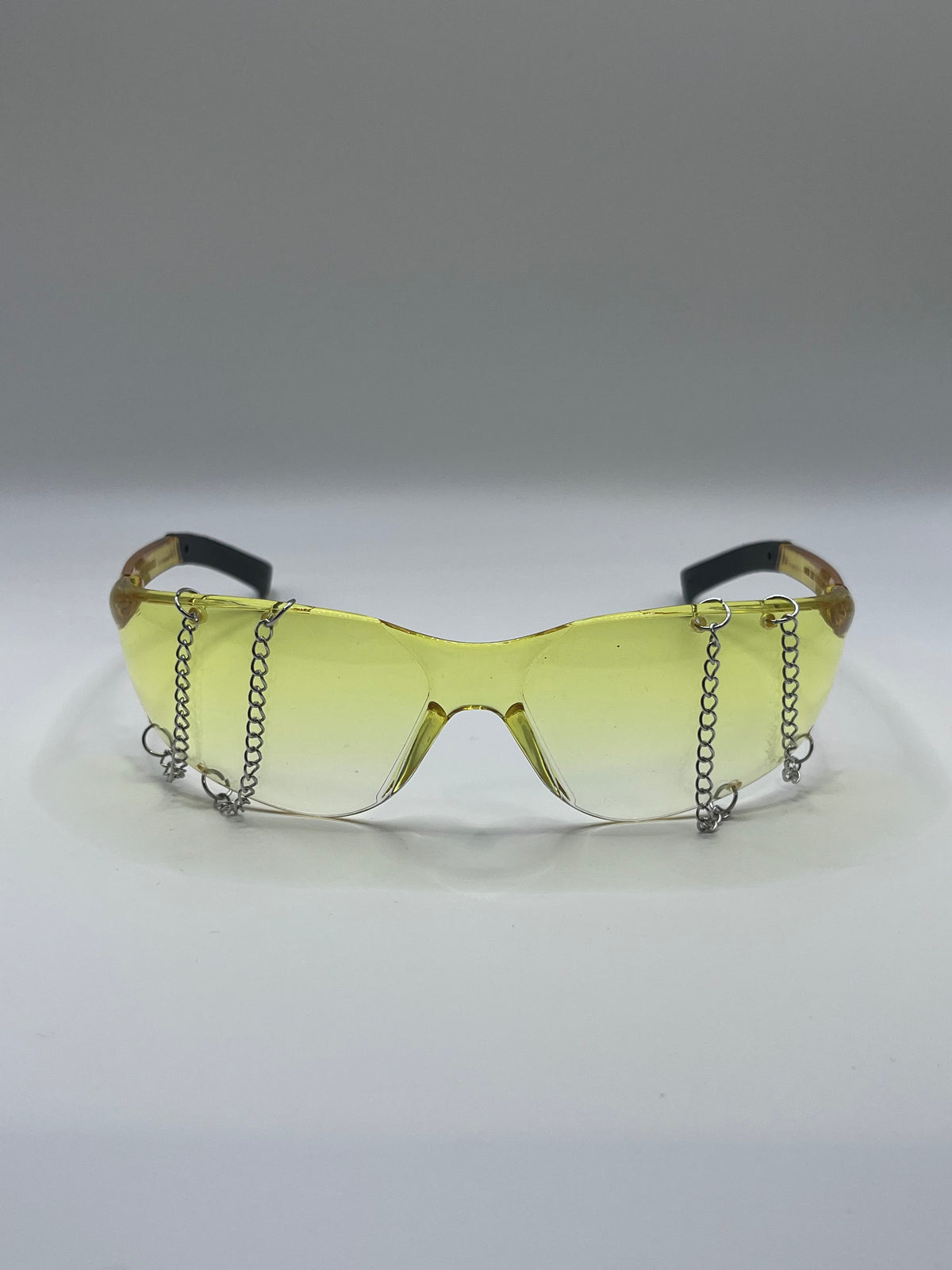 YELLOW CHAINS