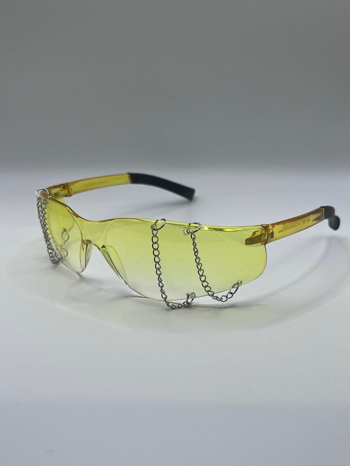 YELLOW CHAINS